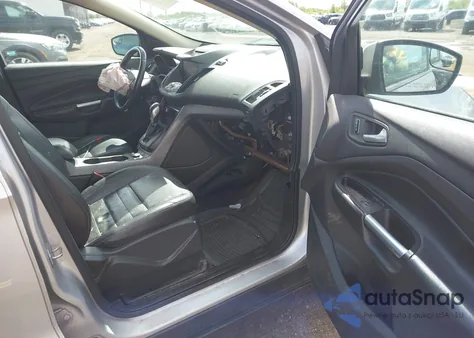 2014 Ford Escape Se z USA, uszkodzony, nr VIN 1FMCU9G9XEUC01619